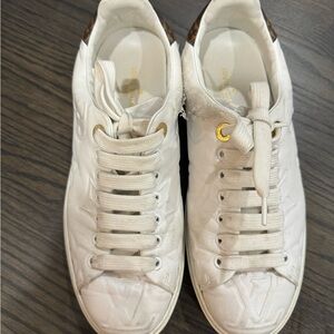 Louis Vuitton Time Out Sneakers